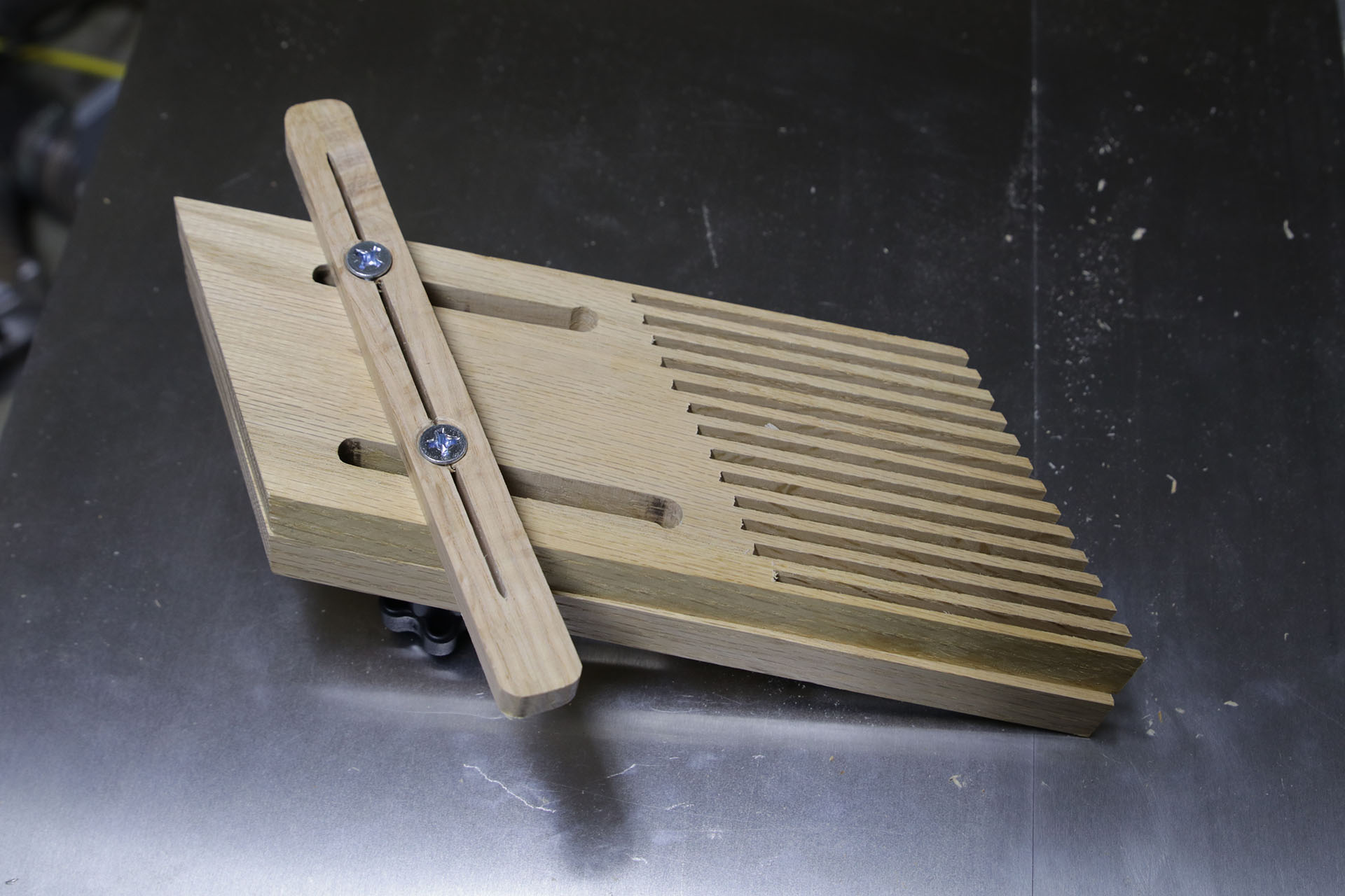 Feather boards AstroSteve's Woodworking